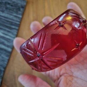 Red Star Patterned Bangle Bracelet